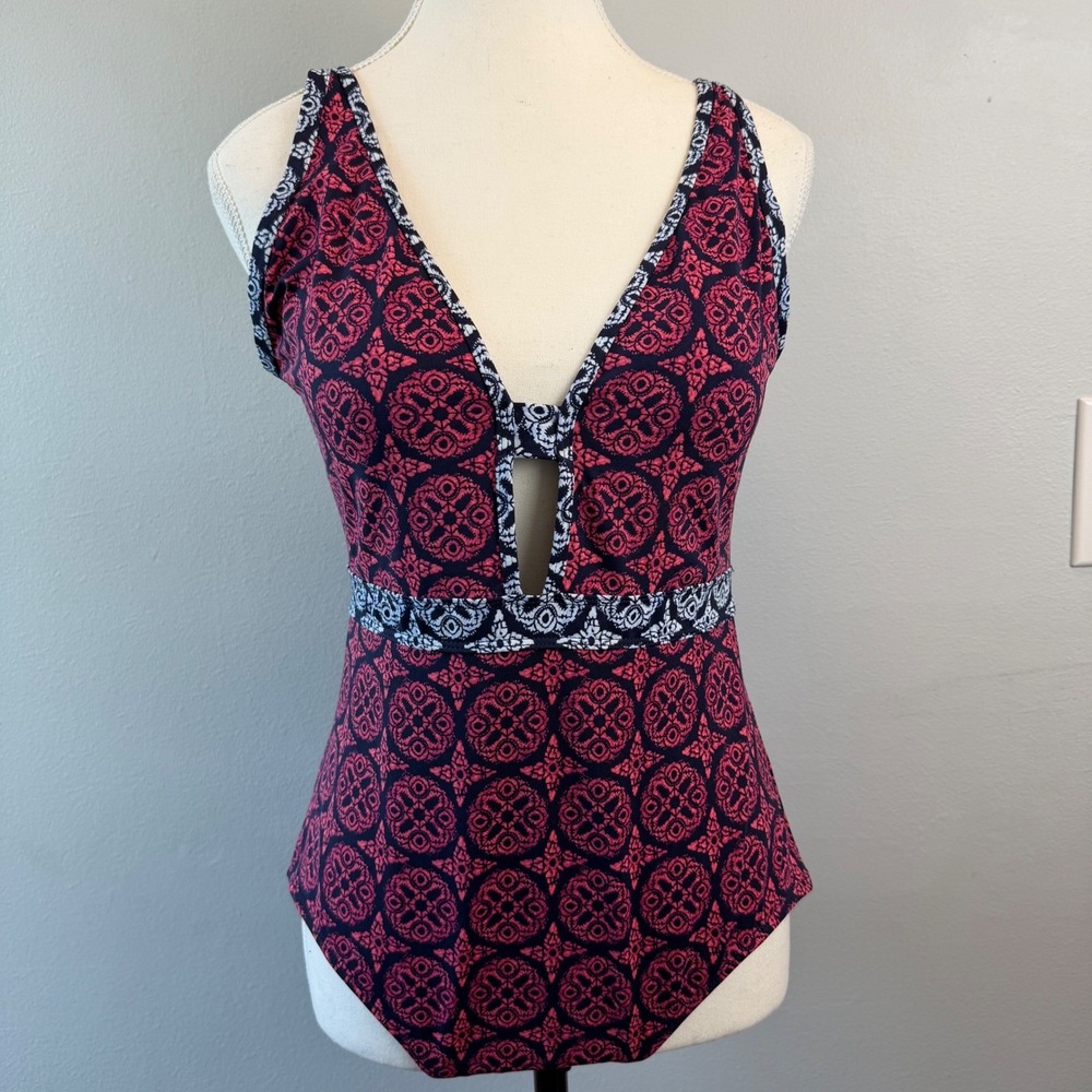Tommy Bahama New Medallion One Piece Swimsuit Razzberry Pink Navy Blue Size 12‎